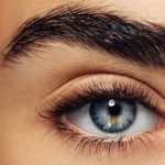آیا وازلین برای رشد ابرو مفید است؟